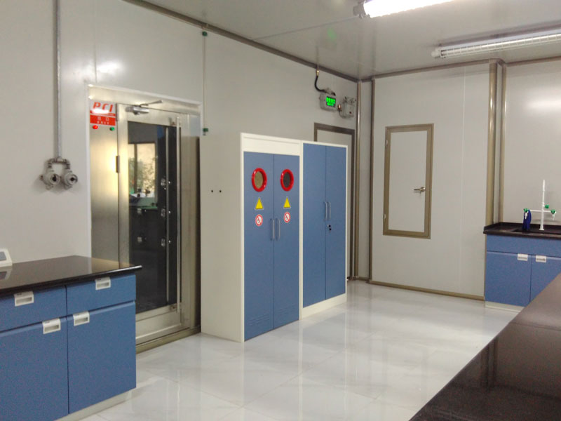 實驗室(shi)一角